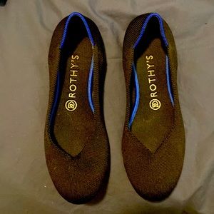 Rothys size 8 shoe